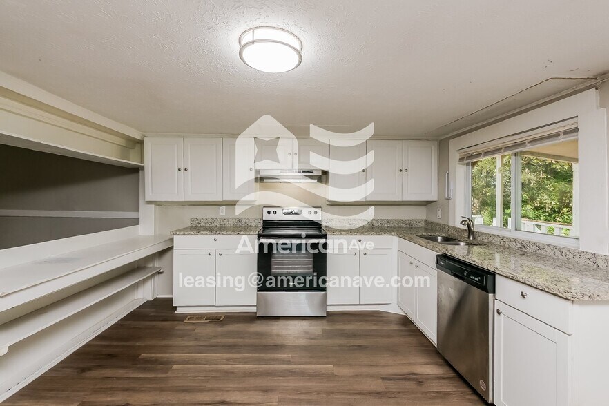 Building Photo - 1411 Juniper St