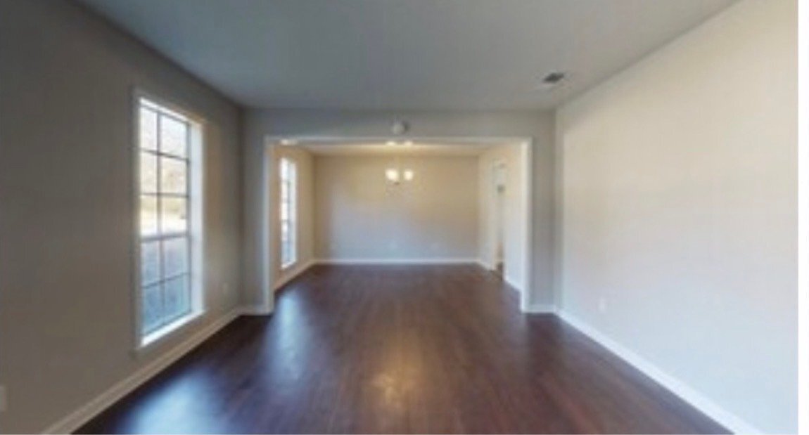 Building Photo - 4084 Pinehurst Valley Dr