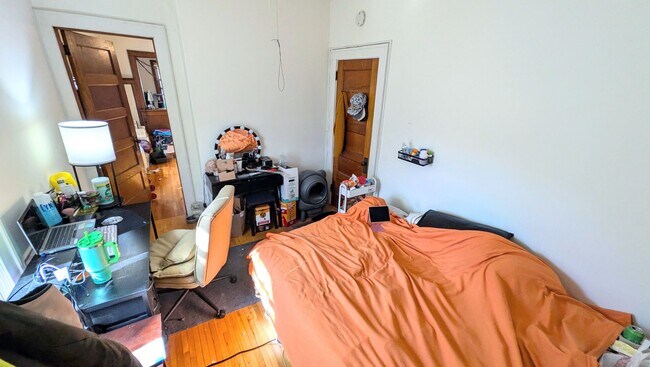 Building Photo - 2 Bedroom Apartment in Prospect Park - Available September 1st!