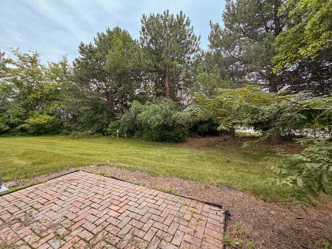 Building Photo - 2436 Devonshire Ct