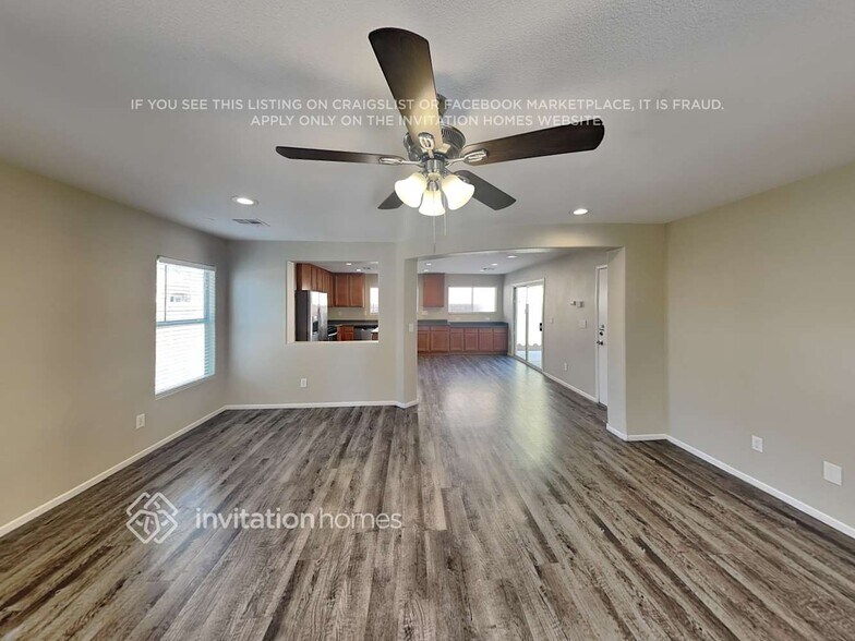 Building Photo - 682 Port Talbot Ave