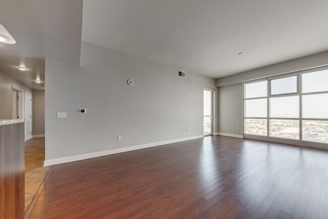 Building Photo - The Ogden 2203-City/Mtn Views from this stunning  2Bd/2Ba Residence