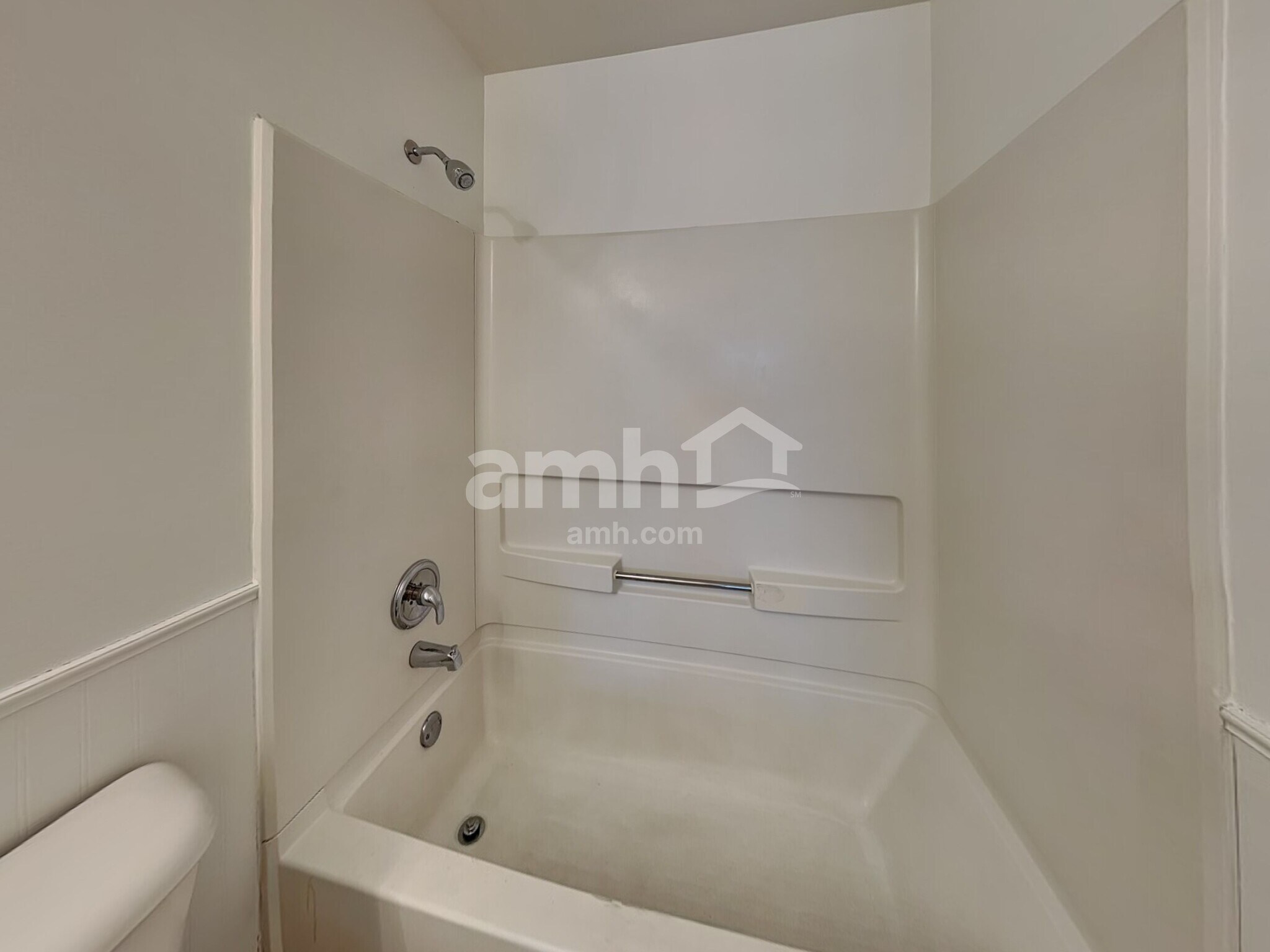 Building Photo - 1906 Landings Ct