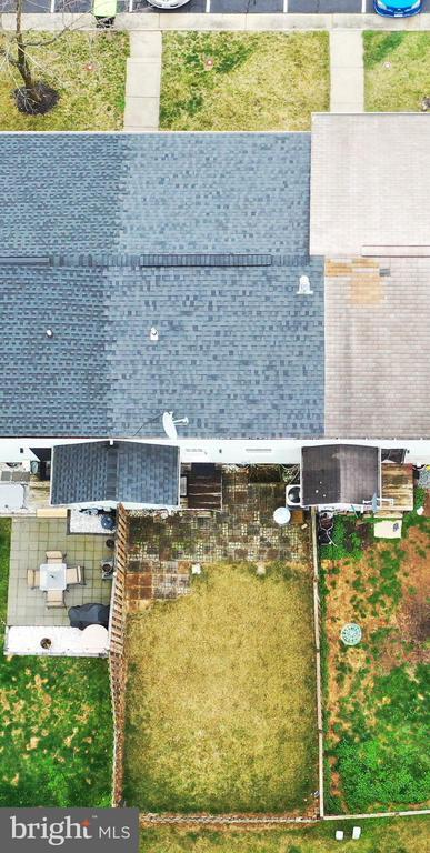 Building Photo - 311 Willowbrook Ct