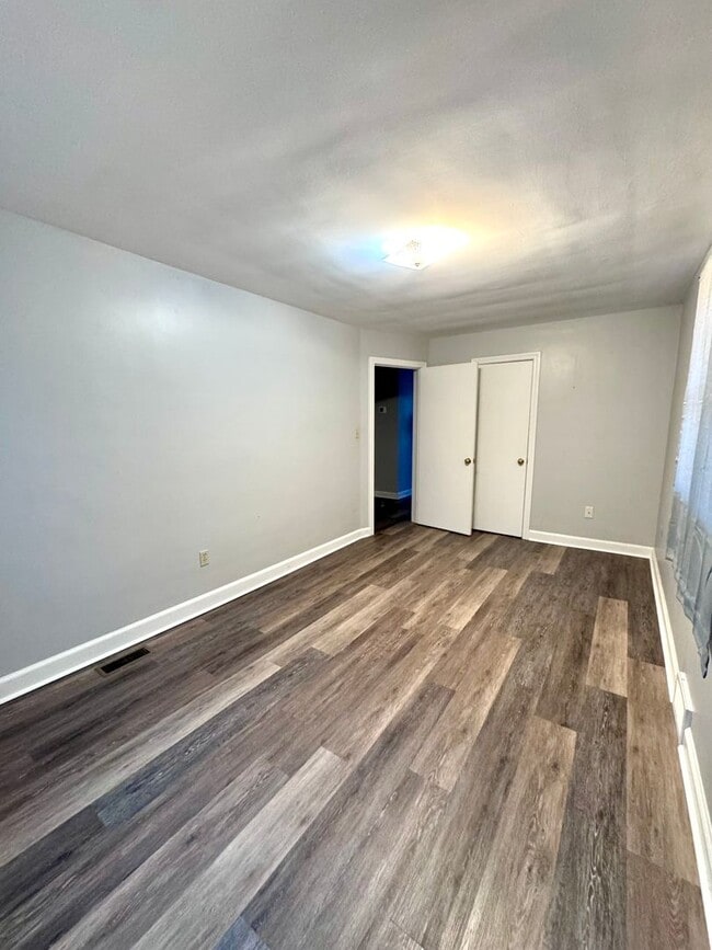 Building Photo - Single Family Home for Rent