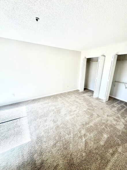 2 nd bedroom - 4045 Crockers Lake Blvd