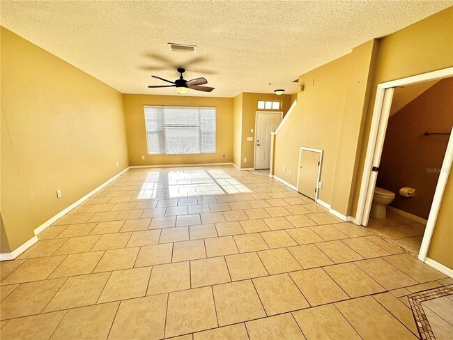 Building Photo - 12249 Country White Cir