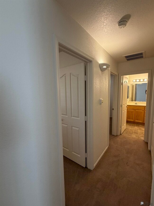 Building Photo - 3090 S Ragen Dr