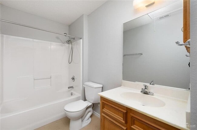 Building Photo - 3609 Northwestern St