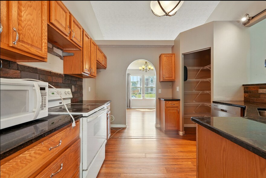 Building Photo - 108 Yukon Dr