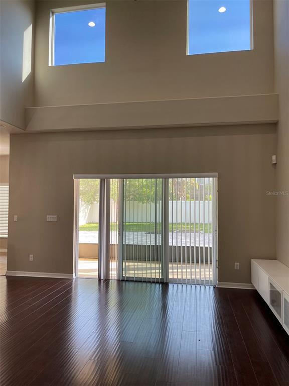 Building Photo - 12016 Deer Path Way