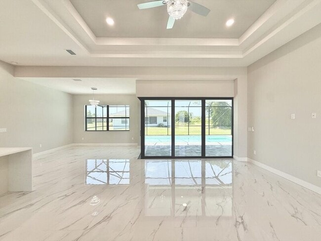 Building Photo - 20 Coxswain Dr