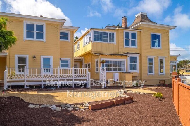 Building Photo - 225 Central Ave