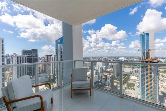 Building Photo - 1040 Biscayne Blvd