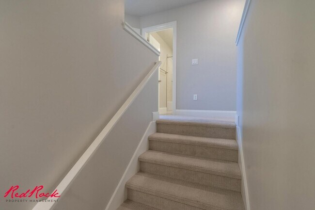 Building Photo - Welcome to Your Dream Home!