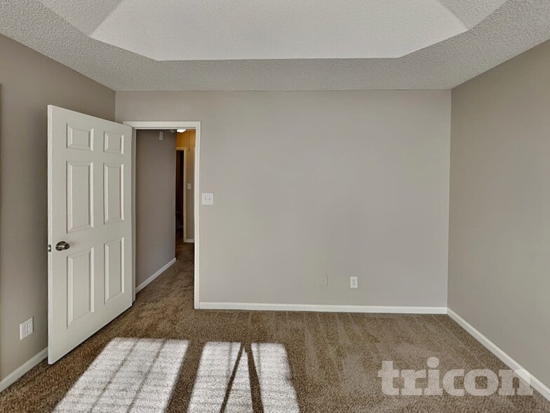 Building Photo - 1134 Maria Christina Ln
