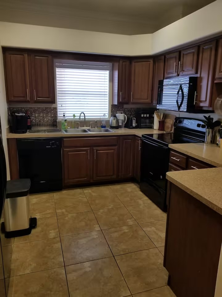 Building Photo - 2097 Hidden Grove Ln