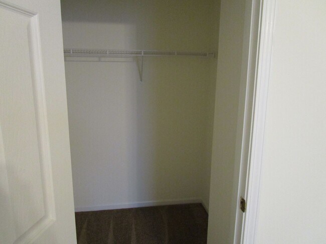 Building Photo - 3538-3540-3540 Prescott Dr