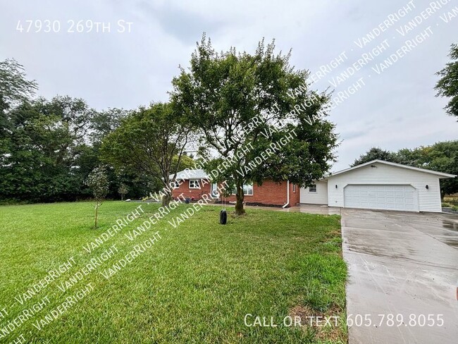 Building Photo - 47930 269th St