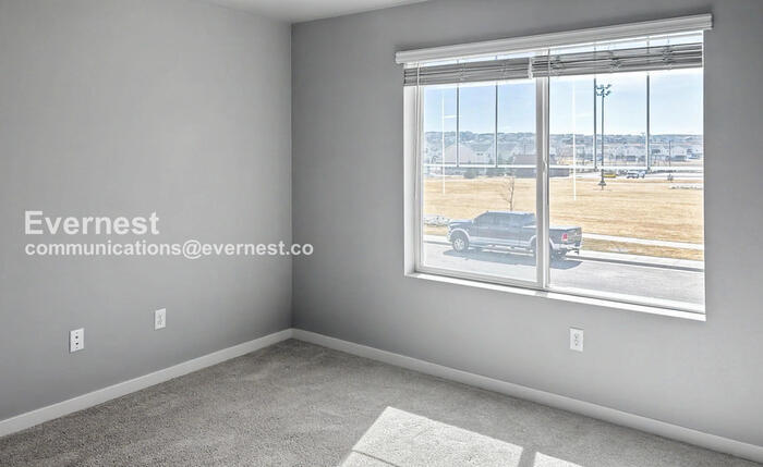 Building Photo - 235 Molinar St