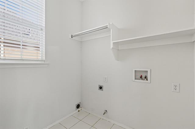 Building Photo - 7875 Parkmount Ct