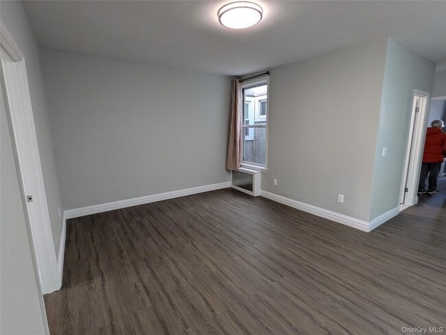 Building Photo - 205-17 Hollis Ave