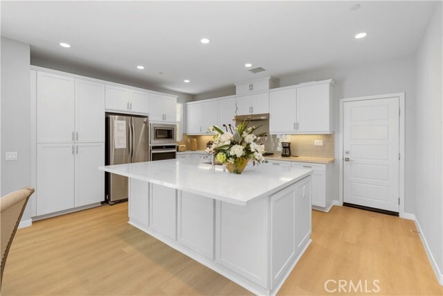 Building Photo - 136 Modjeska