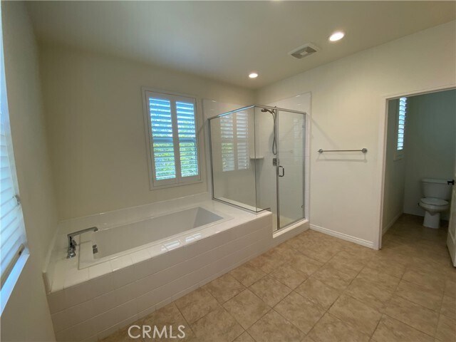 Building Photo - 140 Hemisphere