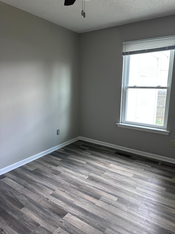 Building Photo - 1524 Richmond Rd