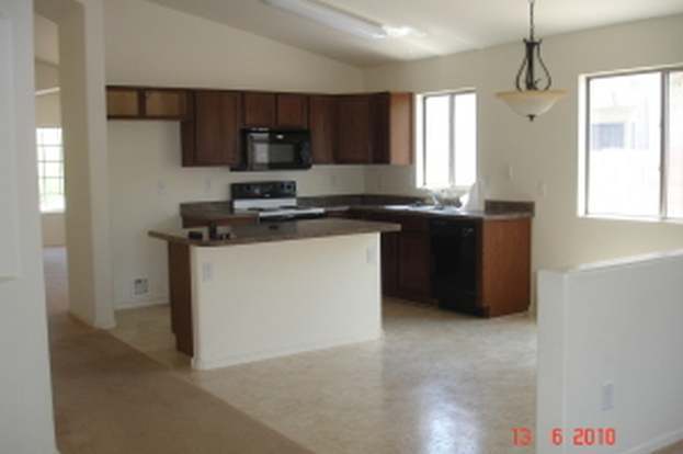 Building Photo - 21818 W Sonora St