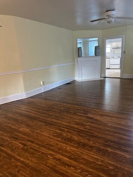 Building Photo - 2109 N 10th St