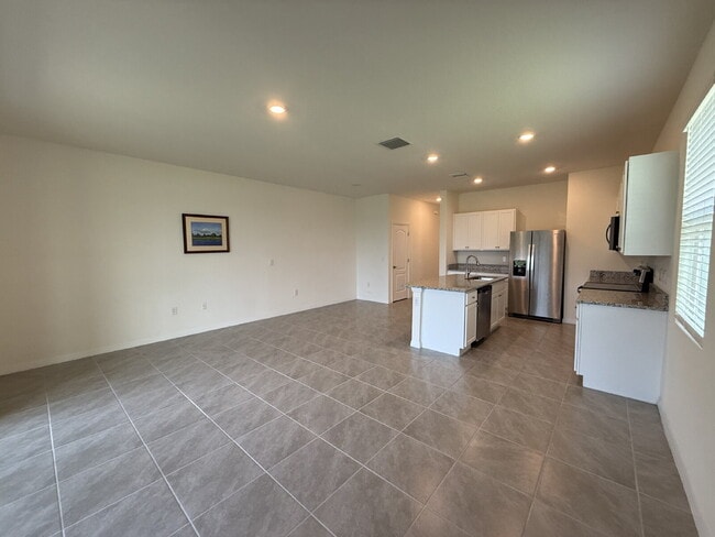 Building Photo - 2188 Tay Wes Dr