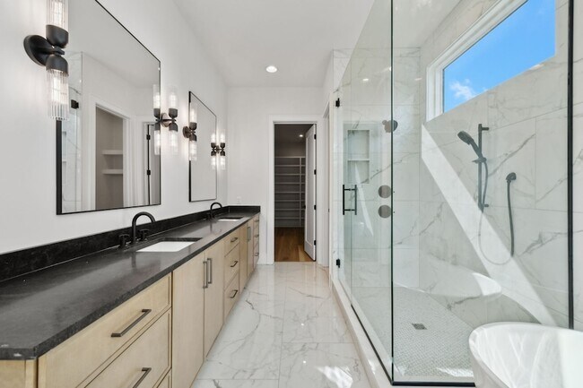 Building Photo - 85 Brookwood Terrace