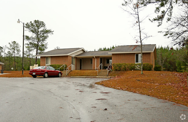 Primary Photo - River Junction Apartments