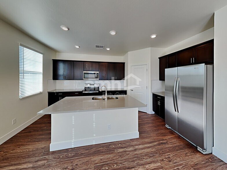 Building Photo - 21538 S 231st Way