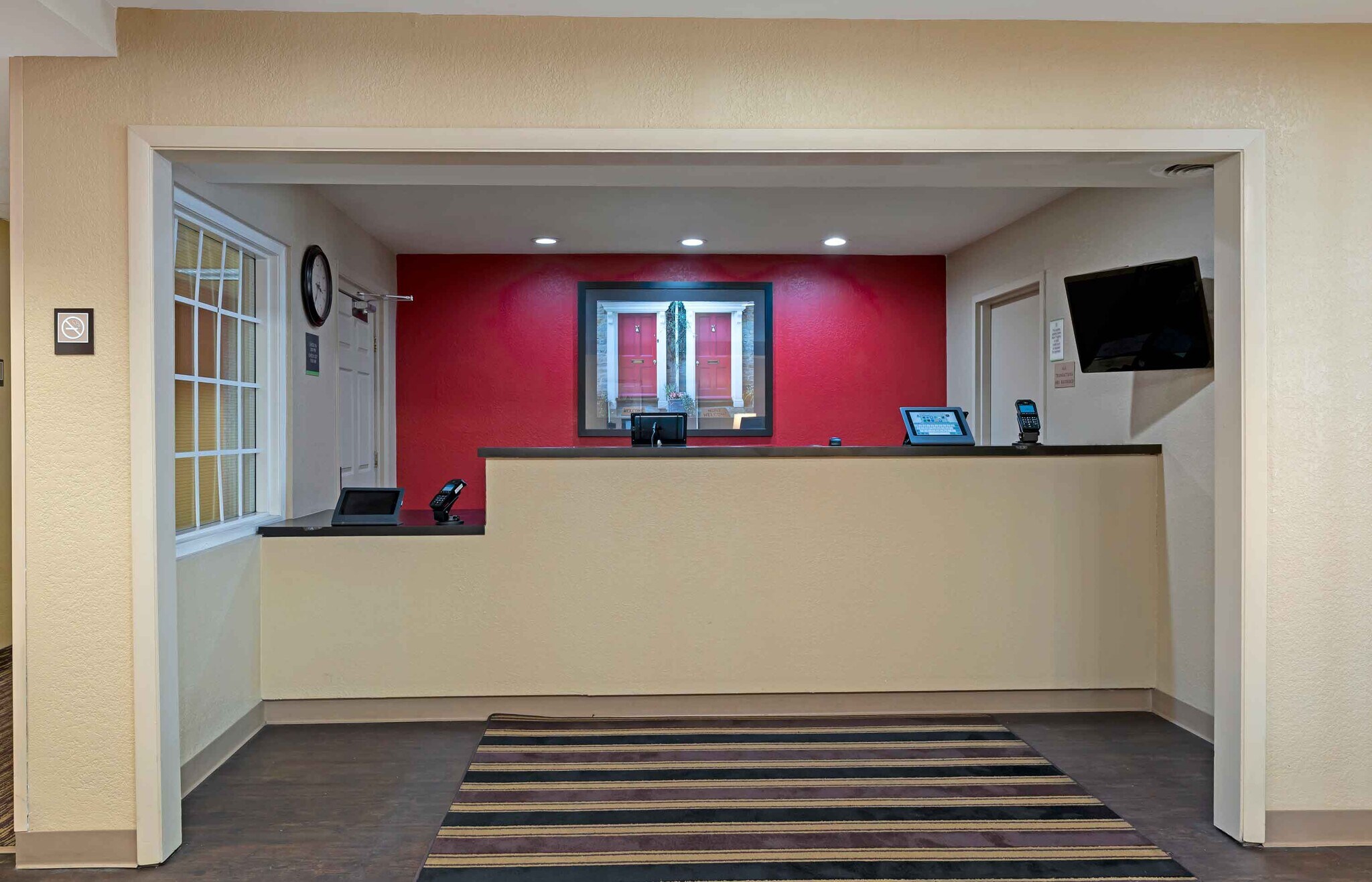 Building Photo - Furnished Studio-Indianapolis - West 86th St.