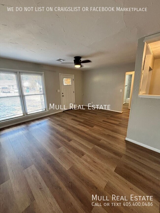 Building Photo - 3116 SW 40th St