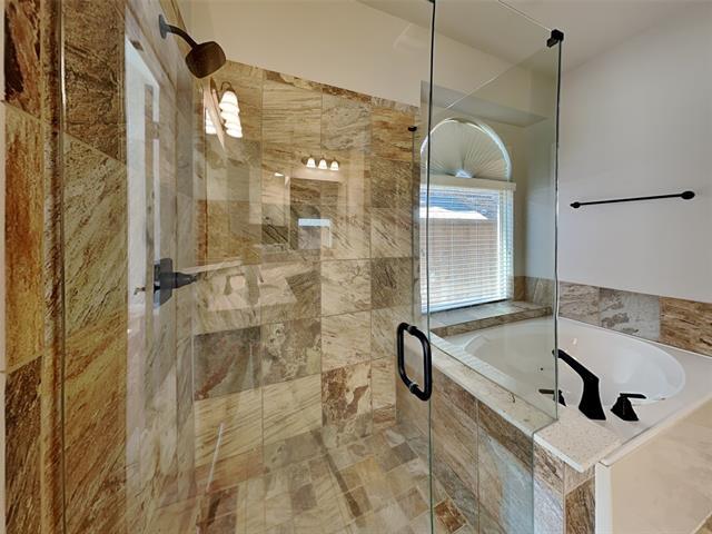 Building Photo - 1604 Vintage Ln