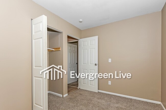 Building Photo - 4342 Arrowrock Ave