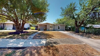 Building Photo - 8826 Cape Valley Dr