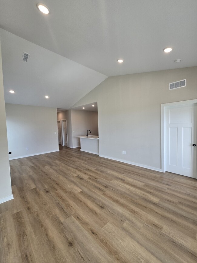 Building Photo - 12195 Fennec