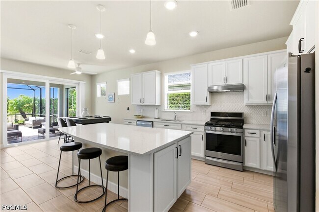 Building Photo - 17728 Silverspur Dr