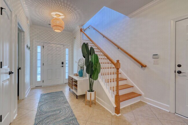 Building Photo - 2162 Sanibel Ct