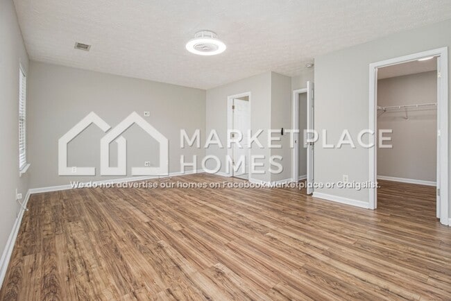 Building Photo - 4157 Park Chase Dr