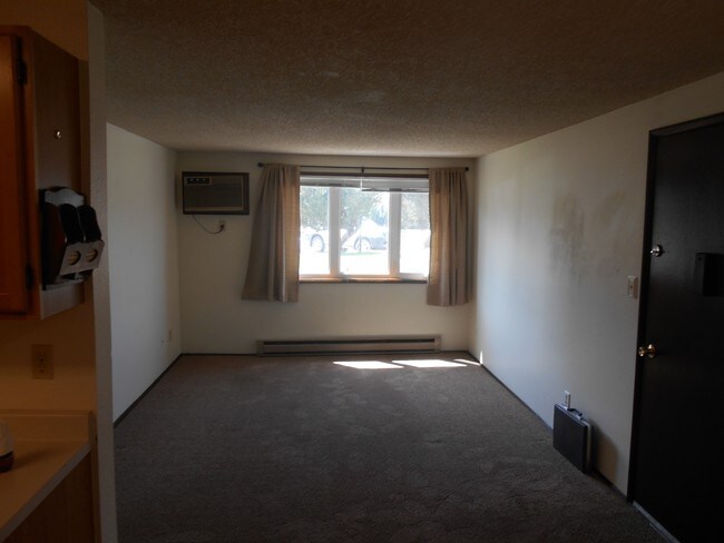 Pines Apartments - Great Falls, MT | Apartment Finder
