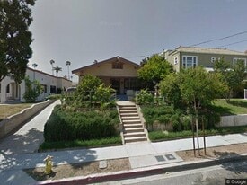 Building Photo - 1629 1/2 N Kenmore Ave