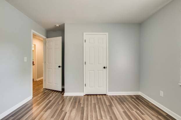 Building Photo - 2301 Reidhurst Dr