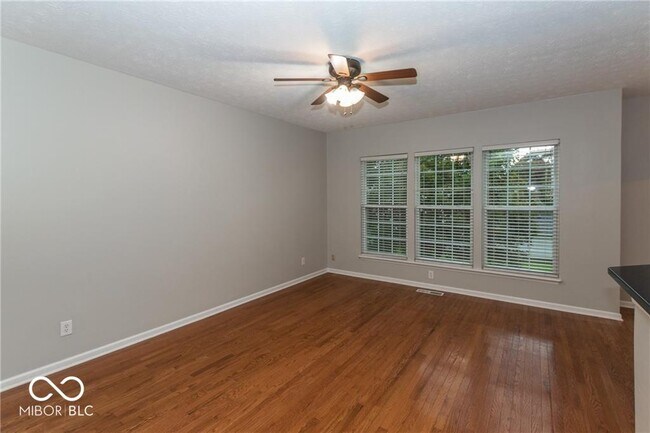 Building Photo - 11840 Harvard Ln