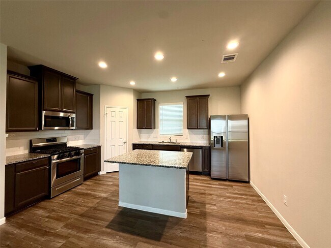 Building Photo - 445 Aurora Creek Ln