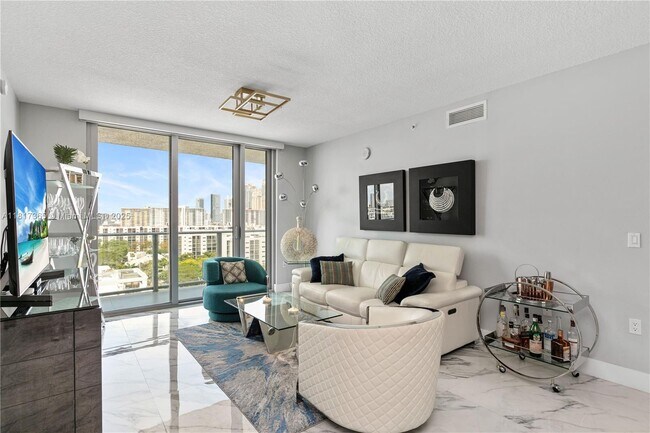 Primary Photo - 330 Sunny Isles Blvd